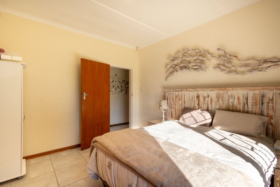 4 Bedroom Property for Sale in Lower Robberg Western Cape